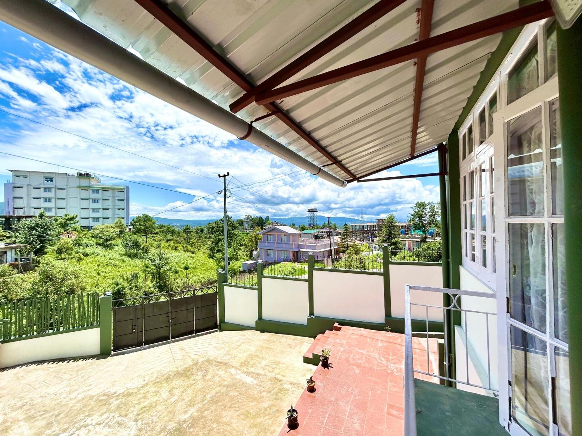 Yepplo Holiday Home - Complimentary Breakfast - 24 Hrs Caretaker & Power Backup Šillong Exteriér fotografie