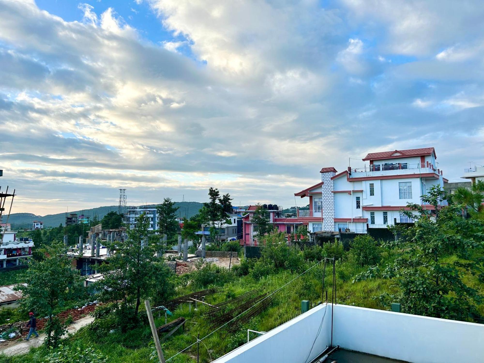 Yepplo Holiday Home - Complimentary Breakfast - 24 Hrs Caretaker & Power Backup Šillong Exteriér fotografie