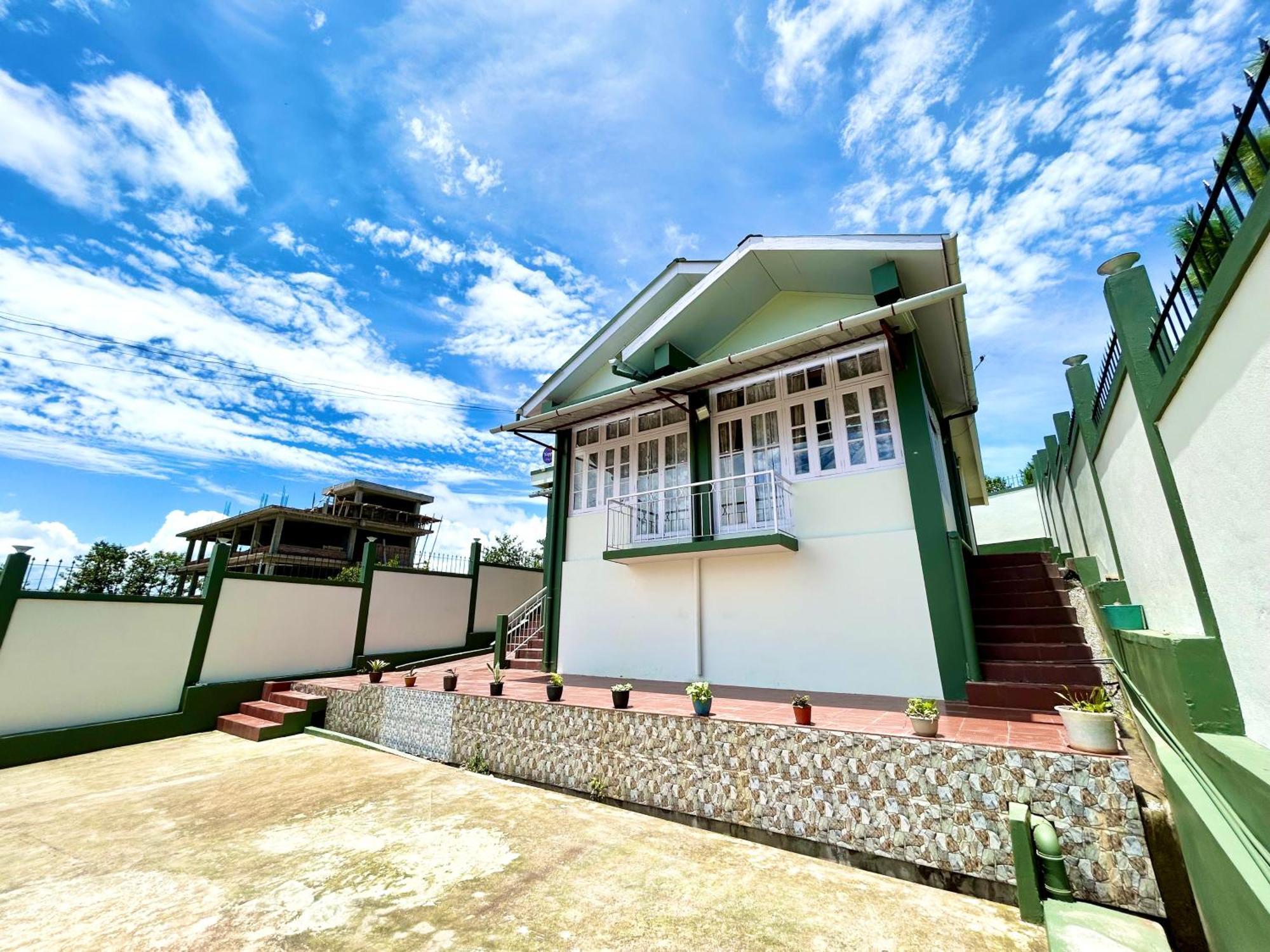 Yepplo Holiday Home - Complimentary Breakfast - 24 Hrs Caretaker & Power Backup Šillong Exteriér fotografie