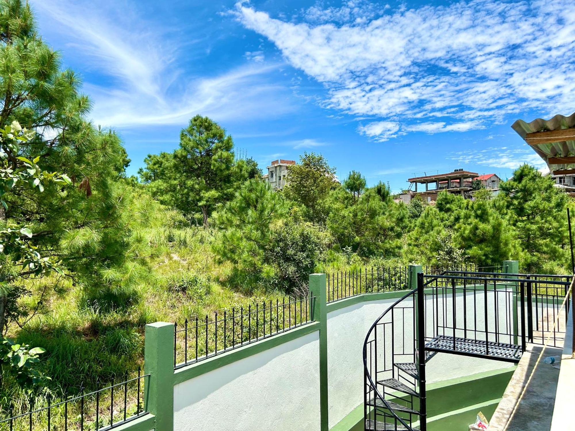 Yepplo Holiday Home - Complimentary Breakfast - 24 Hrs Caretaker & Power Backup Šillong Exteriér fotografie