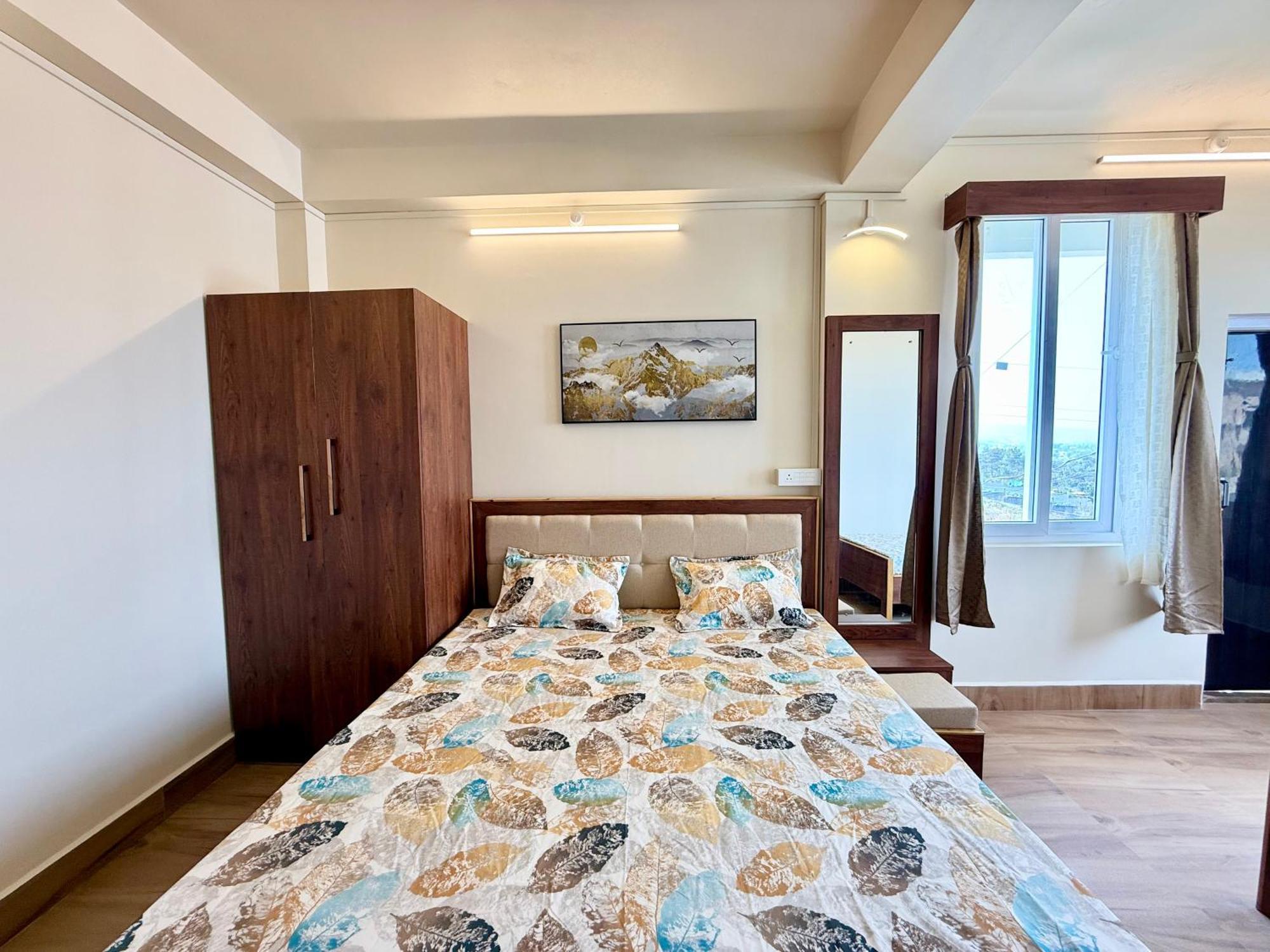 Yepplo Holiday Home - Complimentary Breakfast - 24 Hrs Caretaker & Power Backup Šillong Exteriér fotografie