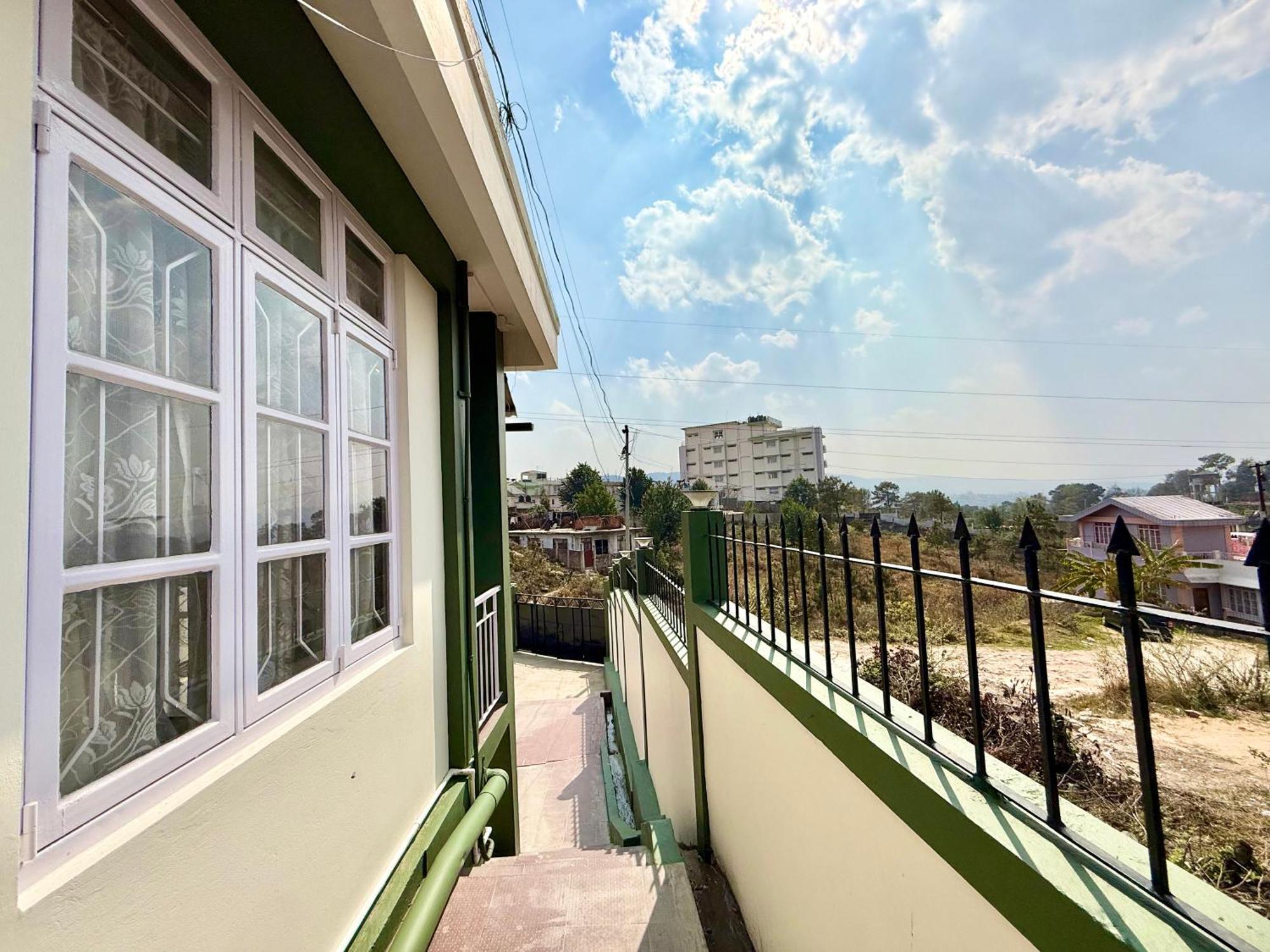 Yepplo Holiday Home - Complimentary Breakfast - 24 Hrs Caretaker & Power Backup Šillong Exteriér fotografie