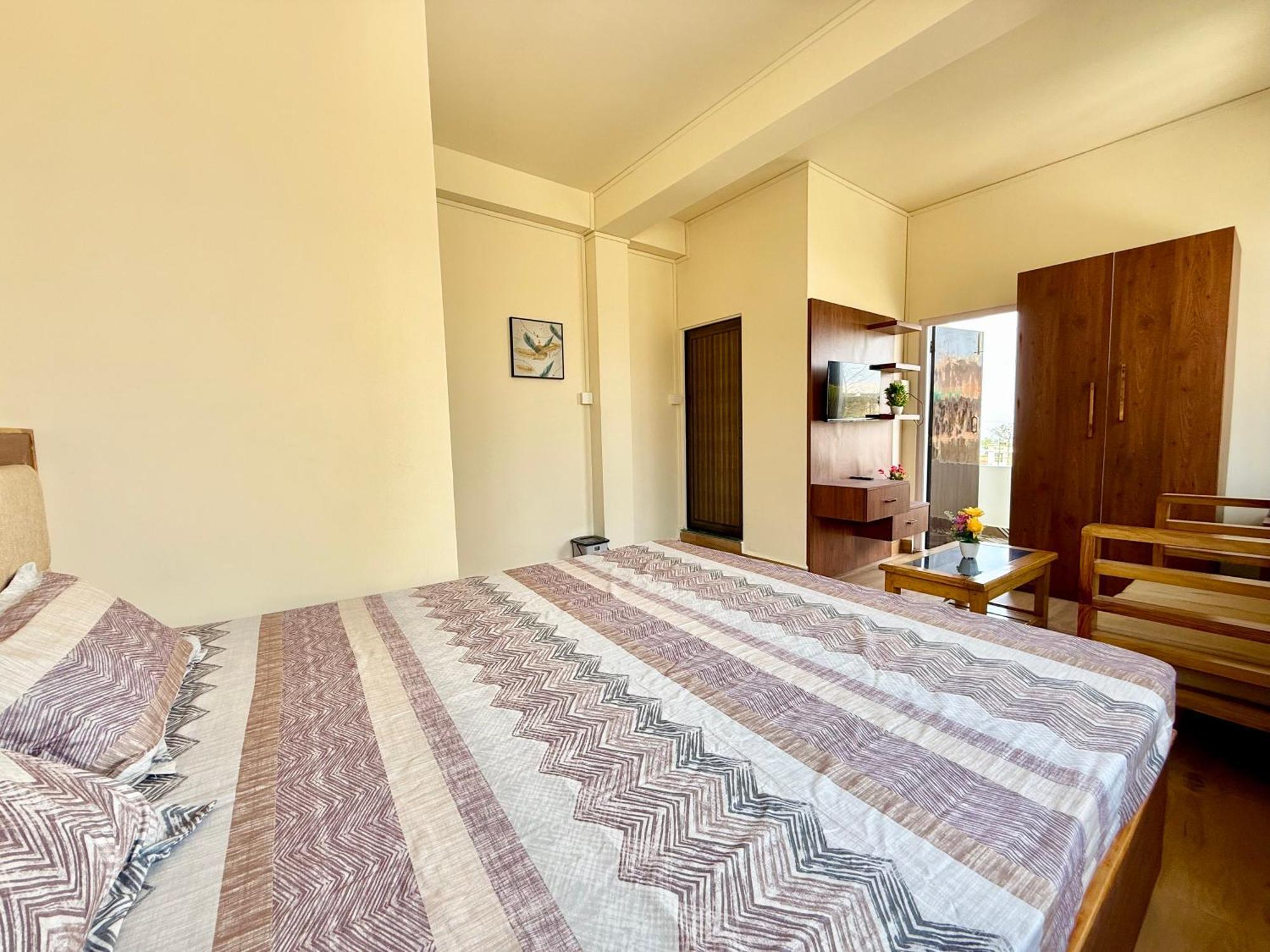 Yepplo Holiday Home - Complimentary Breakfast - 24 Hrs Caretaker & Power Backup Šillong Exteriér fotografie