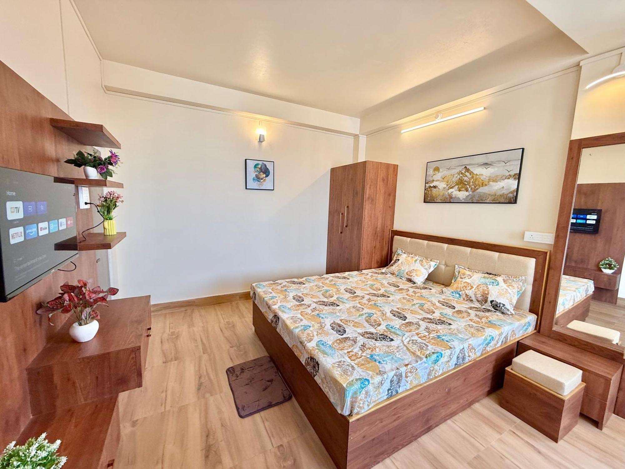 Yepplo Holiday Home - Complimentary Breakfast - 24 Hrs Caretaker & Power Backup Šillong Exteriér fotografie